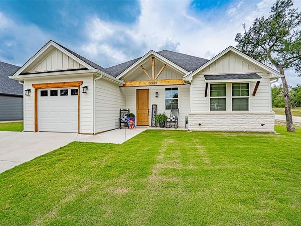 5900 S Lakeside Hills Court , Granbury, TX 76048