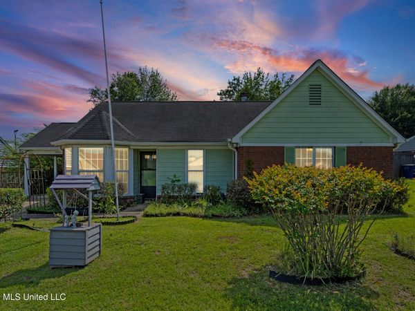 10331 Oak Leaf Drive, Olive Branch, MS 38654