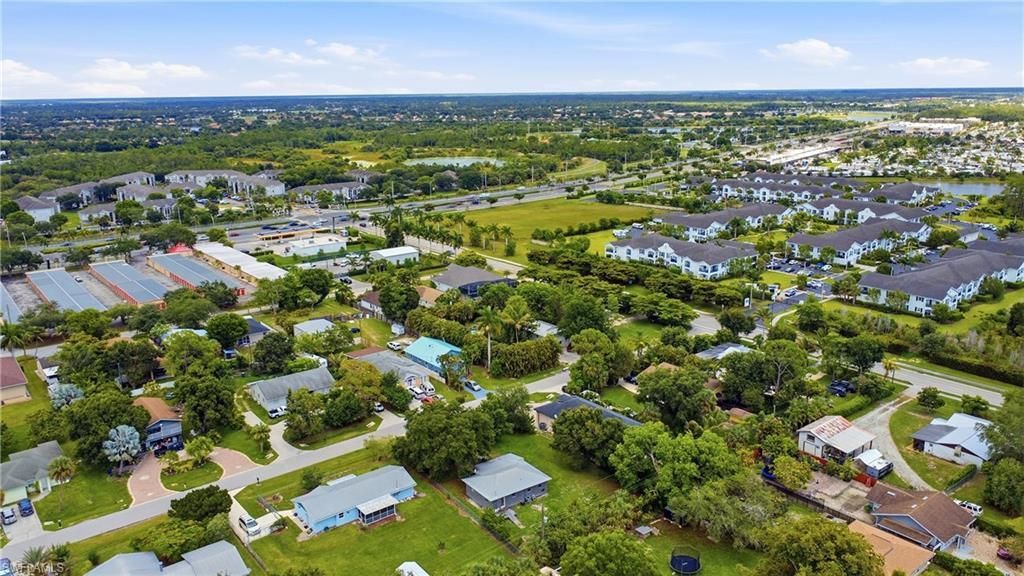 133 2nd St , Naples, FL 34113 Photo