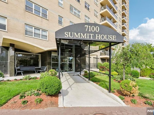 7100 JFK Blvd E 2L, Unit 2L, GUTTENBERG, NJ 07093