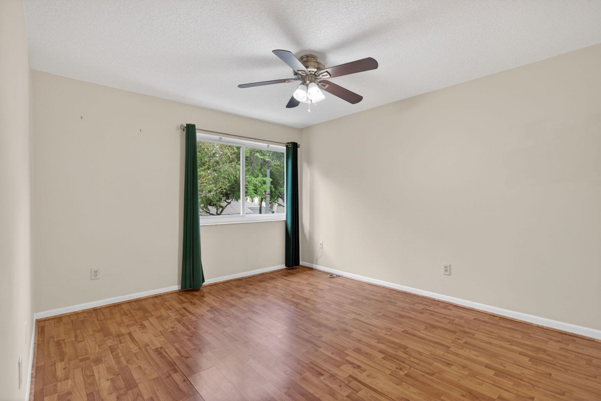 9812 NW 2nd Court, Plantation, FL 33324 Photo