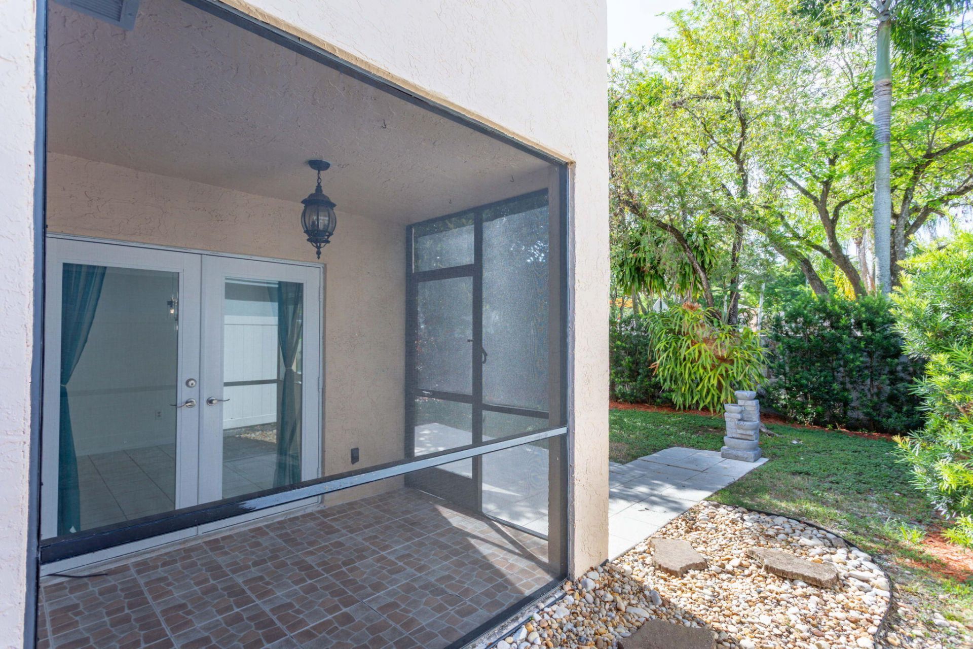 9812 NW 2nd Court, Plantation, FL 33324 Photo