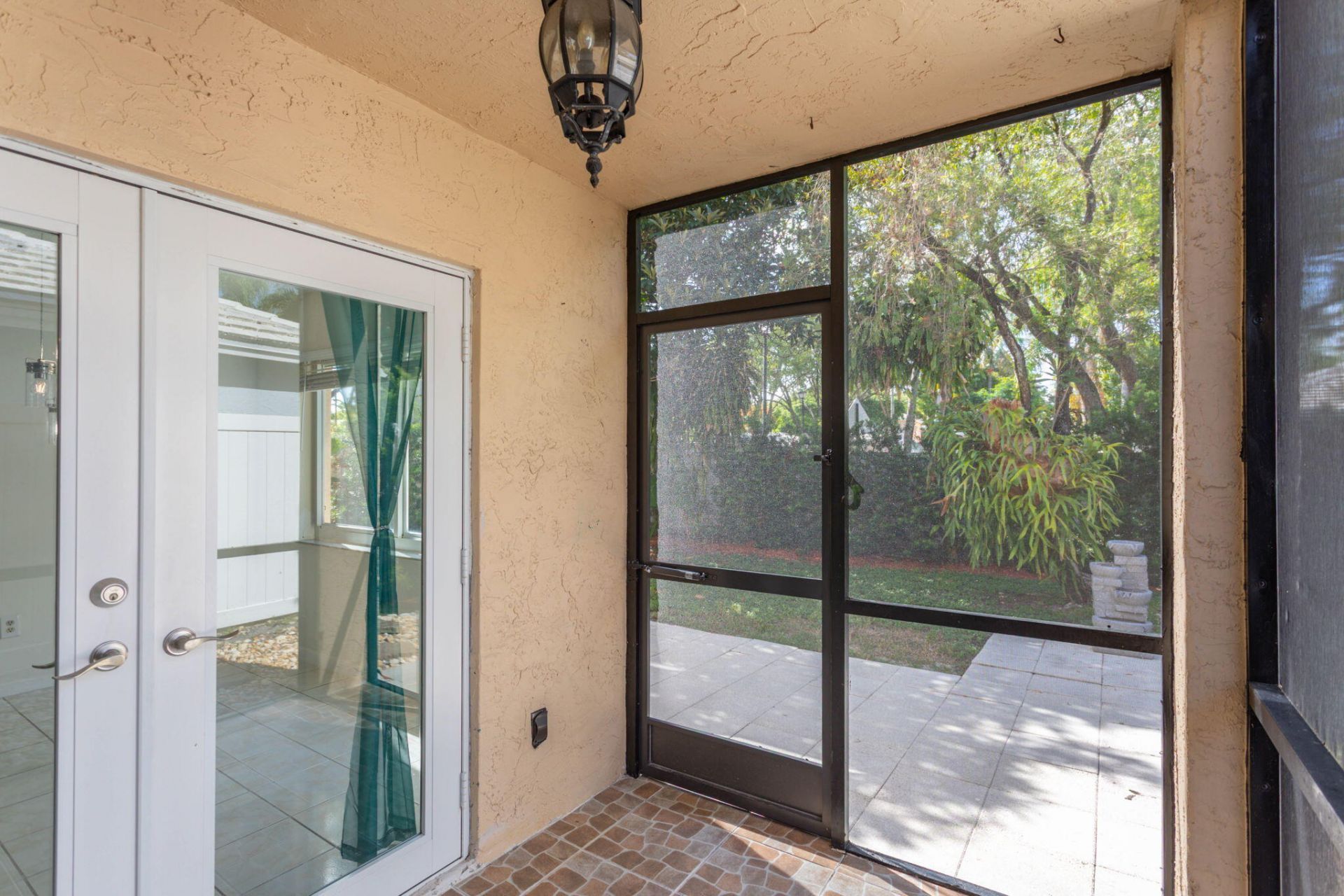 9812 NW 2nd Court, Plantation, FL 33324 Photo