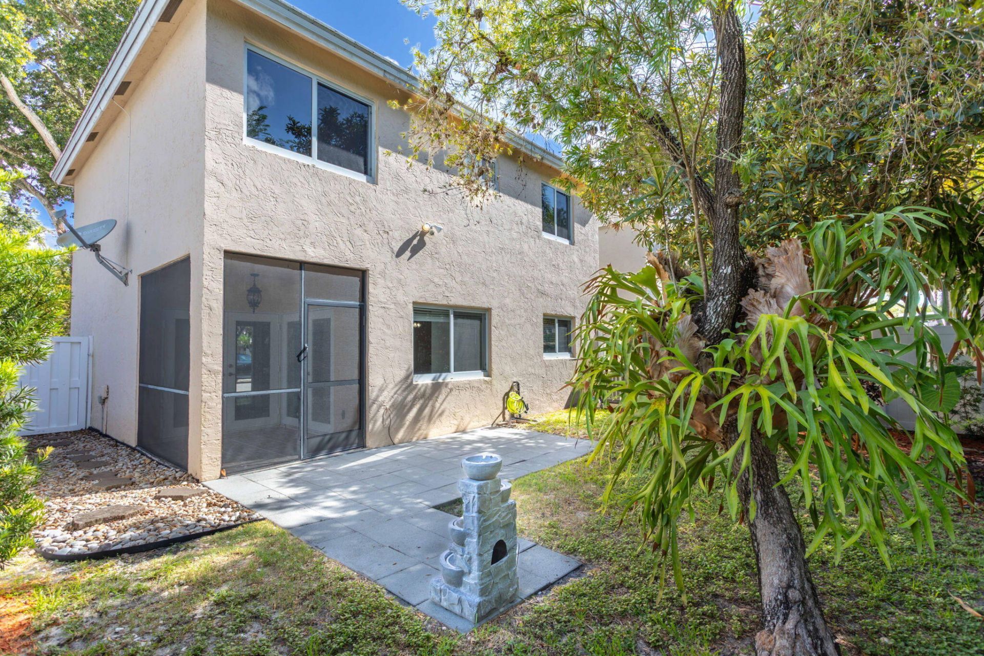 9812 NW 2nd Court, Plantation, FL 33324 Photo