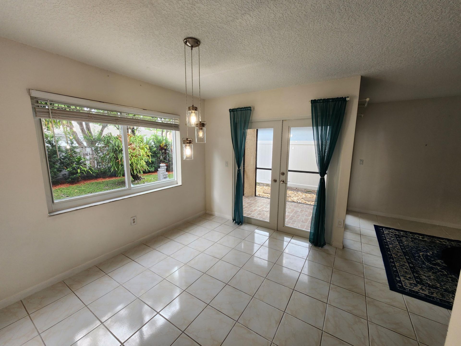 9812 NW 2nd Court, Plantation, FL 33324 Photo
