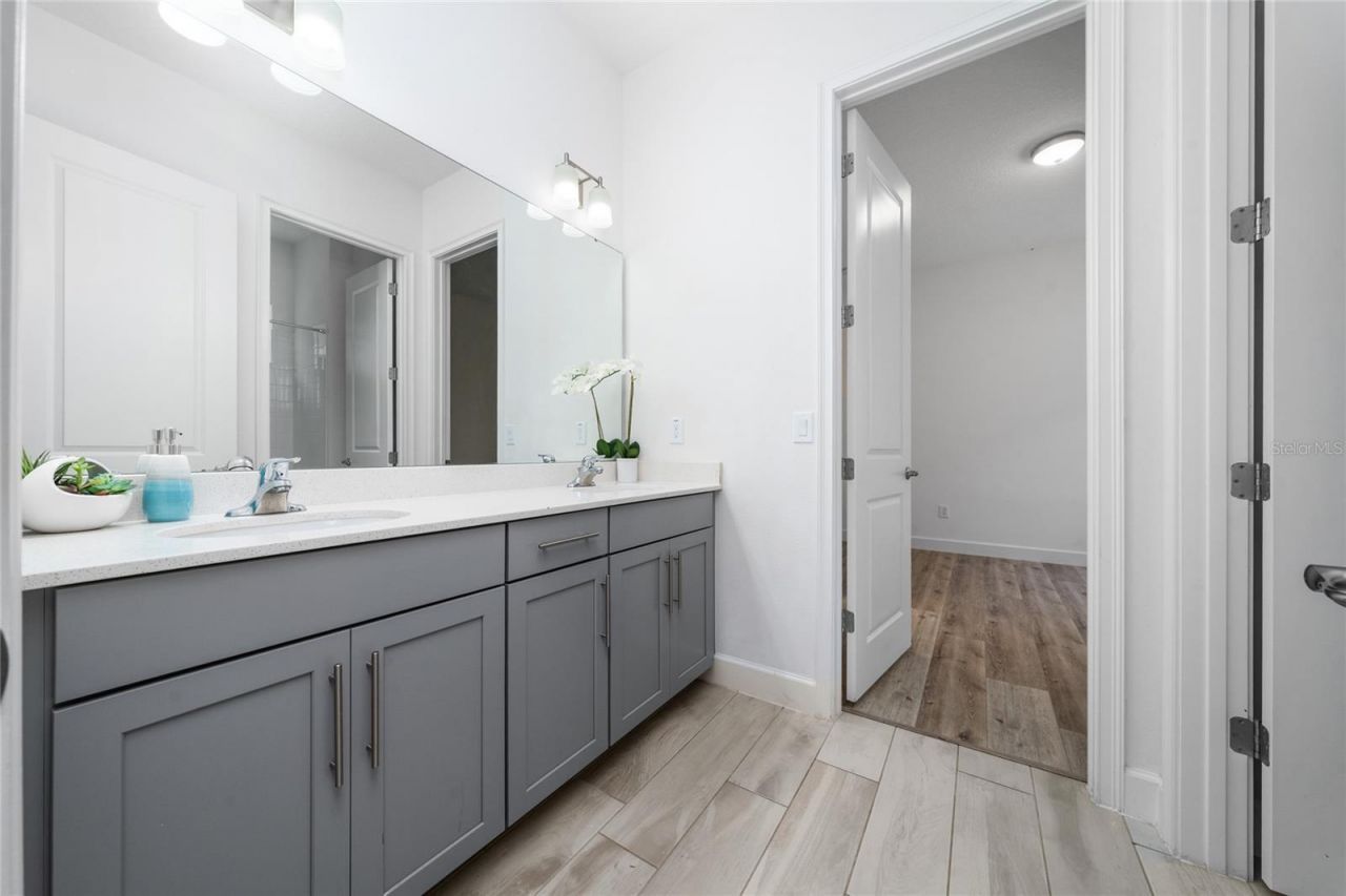7687 Bowery Drive , Winter Garden, FL 34787 Photo