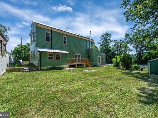 374 FISHER DAM ROAD, HAMBURG, PA 19526