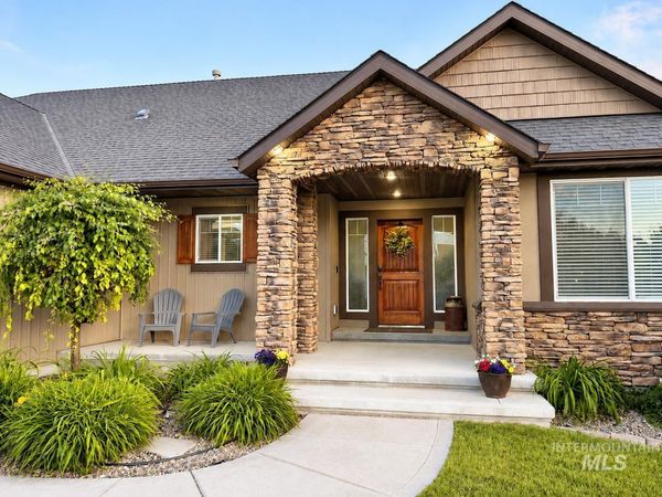 1057 Oakwood Ave., Burley, ID 83318