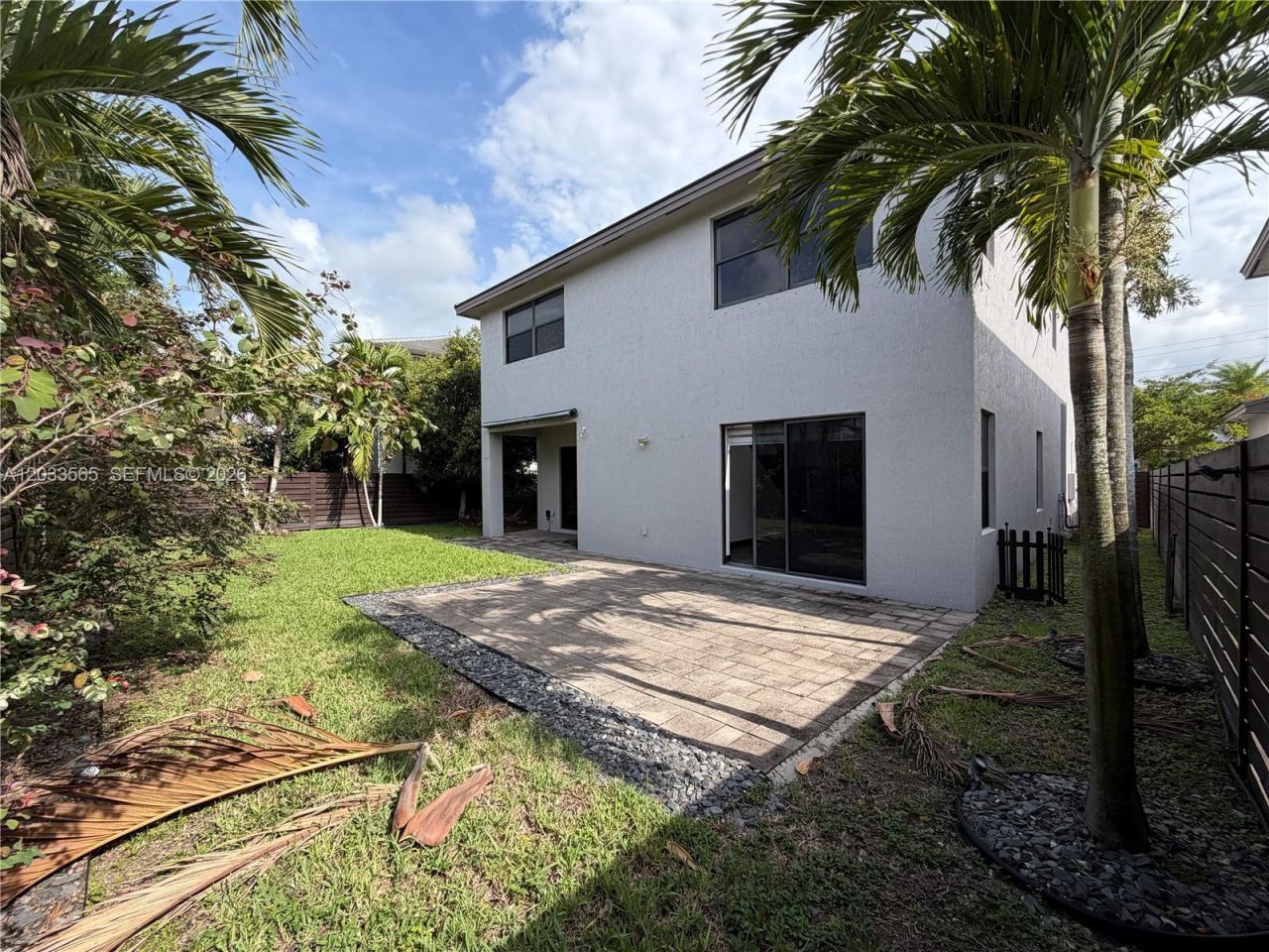 15976 SW 136th Ter , Miami, FL 33196 Photo