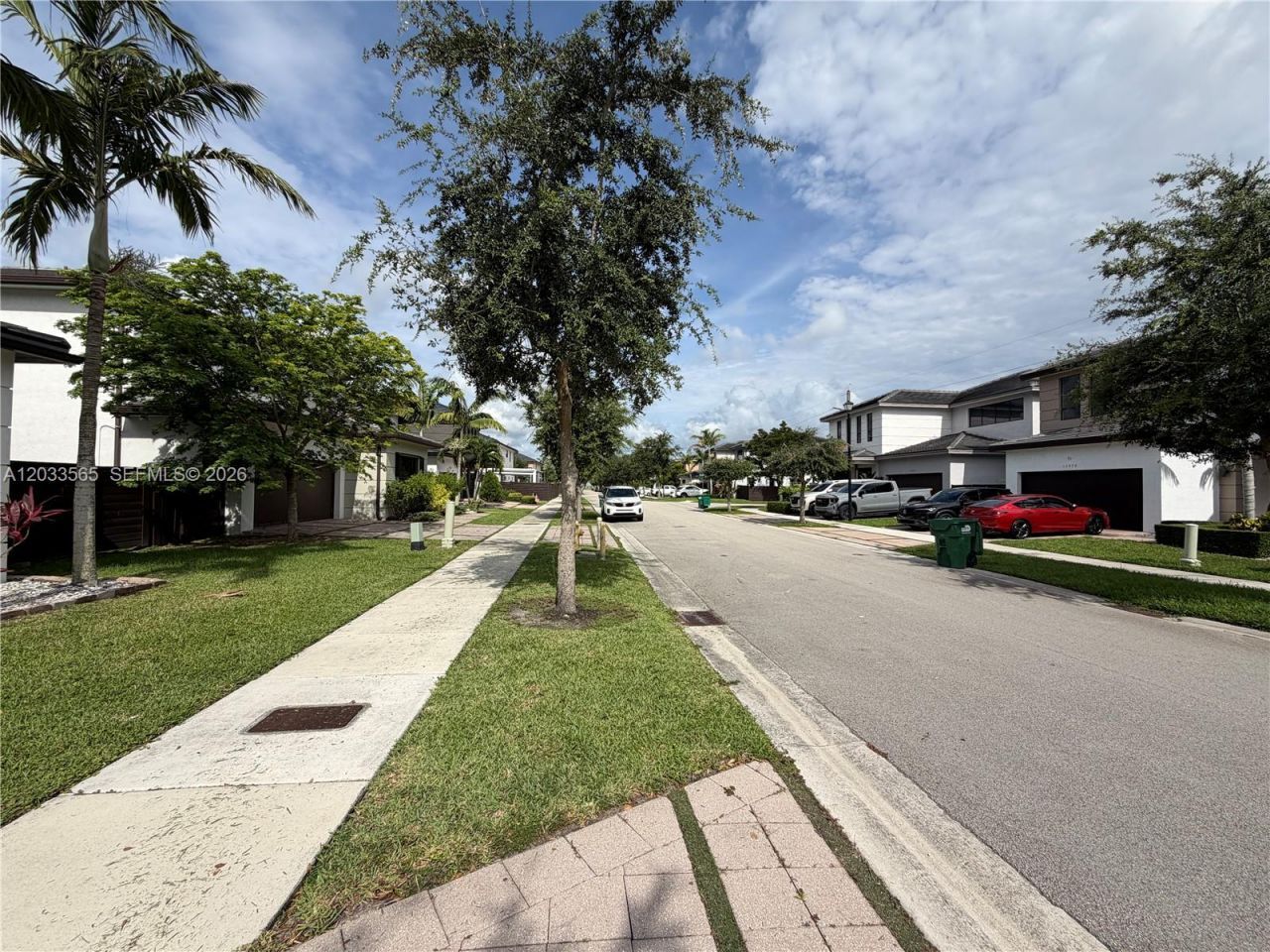 15976 SW 136th Ter , Miami, FL 33196 Photo
