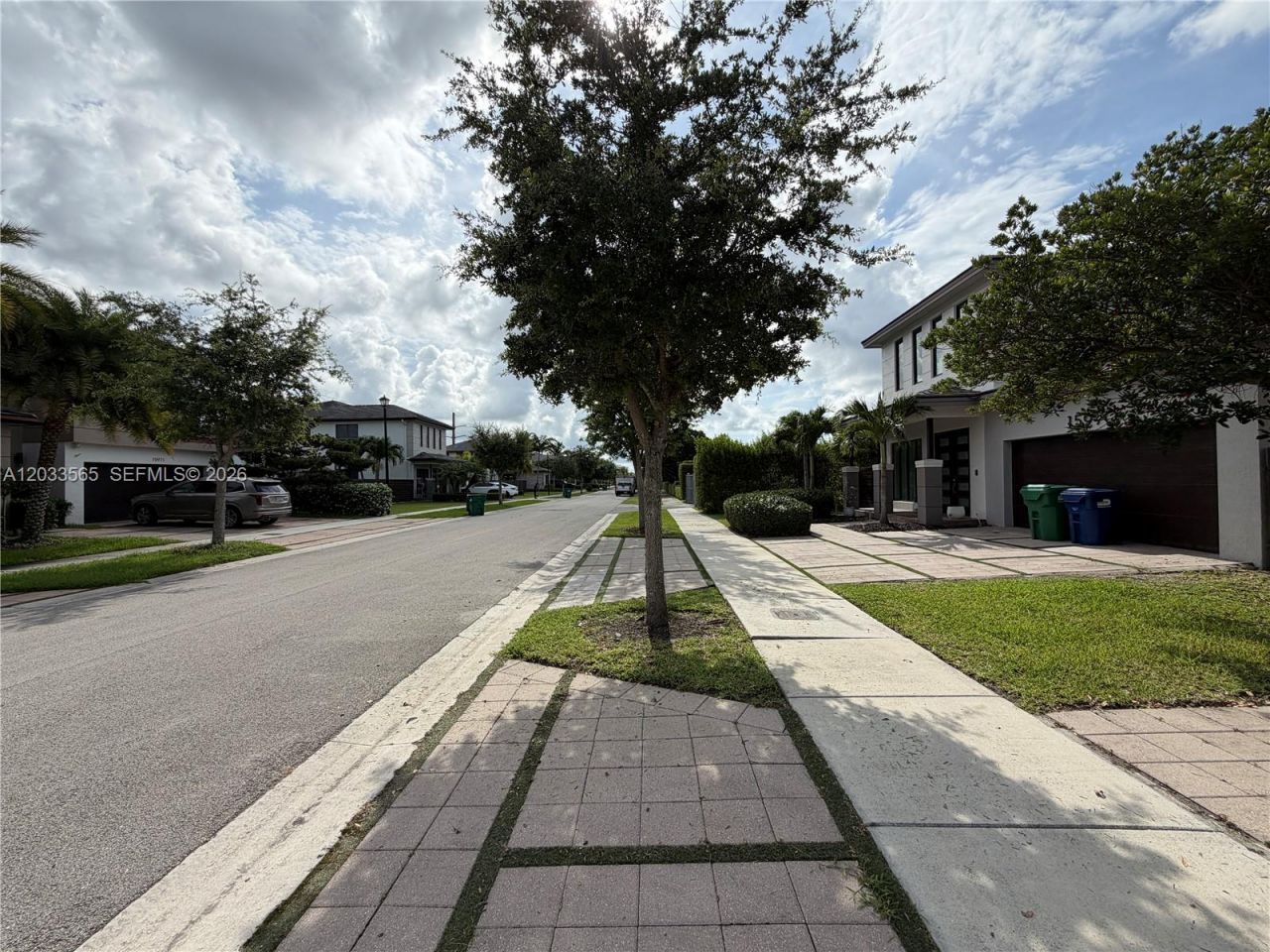 15976 SW 136th Ter, Miami, FL 33196 Photo