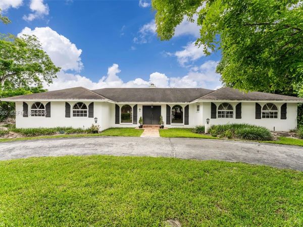7603 SW 91st Ave, Miami, FL 33173