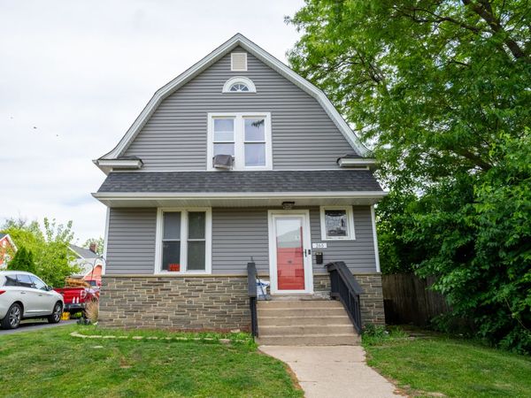 265 Slade Avenue , Elgin, IL 60120