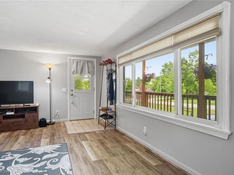12570 Jackson Drive, Burton, OH 44021 Photo 15