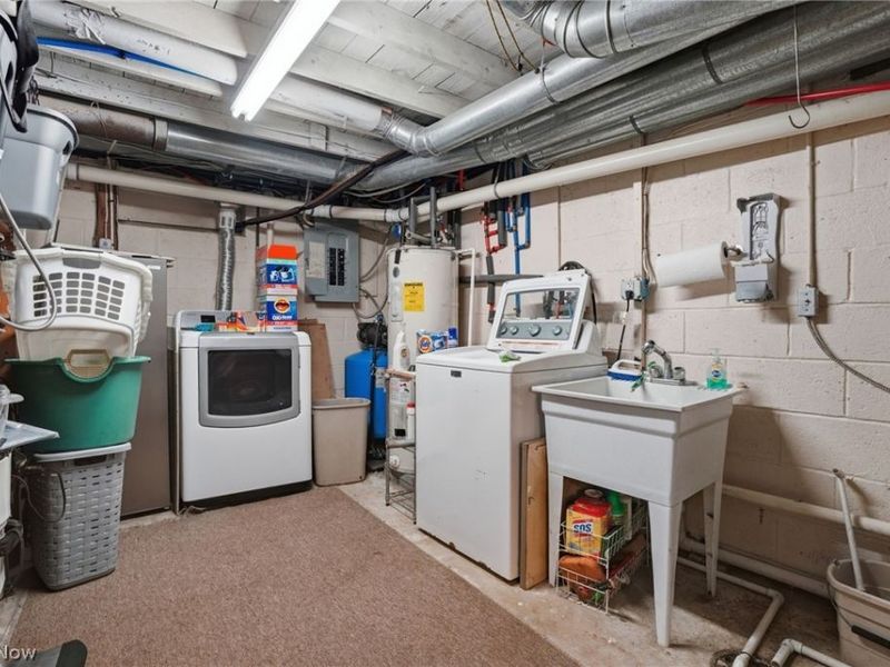 12570 Jackson Drive, Burton, OH 44021 Photo 38