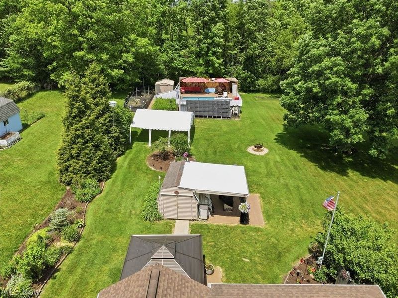 12570 Jackson Drive, Burton, OH 44021 Photo 6