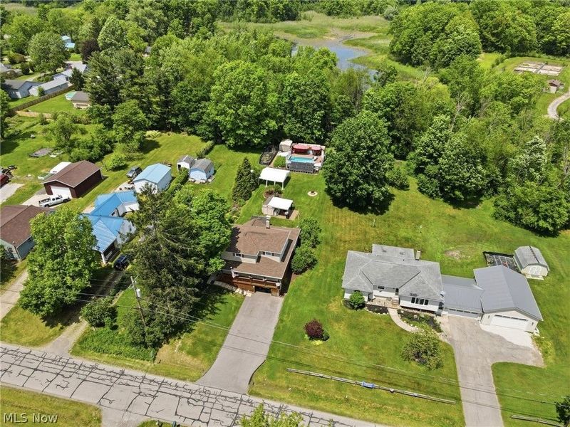 12570 Jackson Drive, Burton, OH 44021 Photo 7