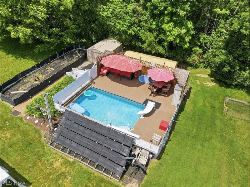 12570 Jackson Drive, Burton, OH 44021 Photo 9