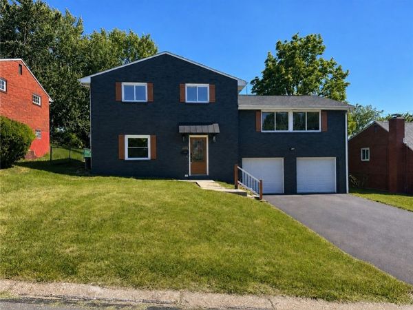 1325 Cardinal Drive, Pittsburgh, PA 15243