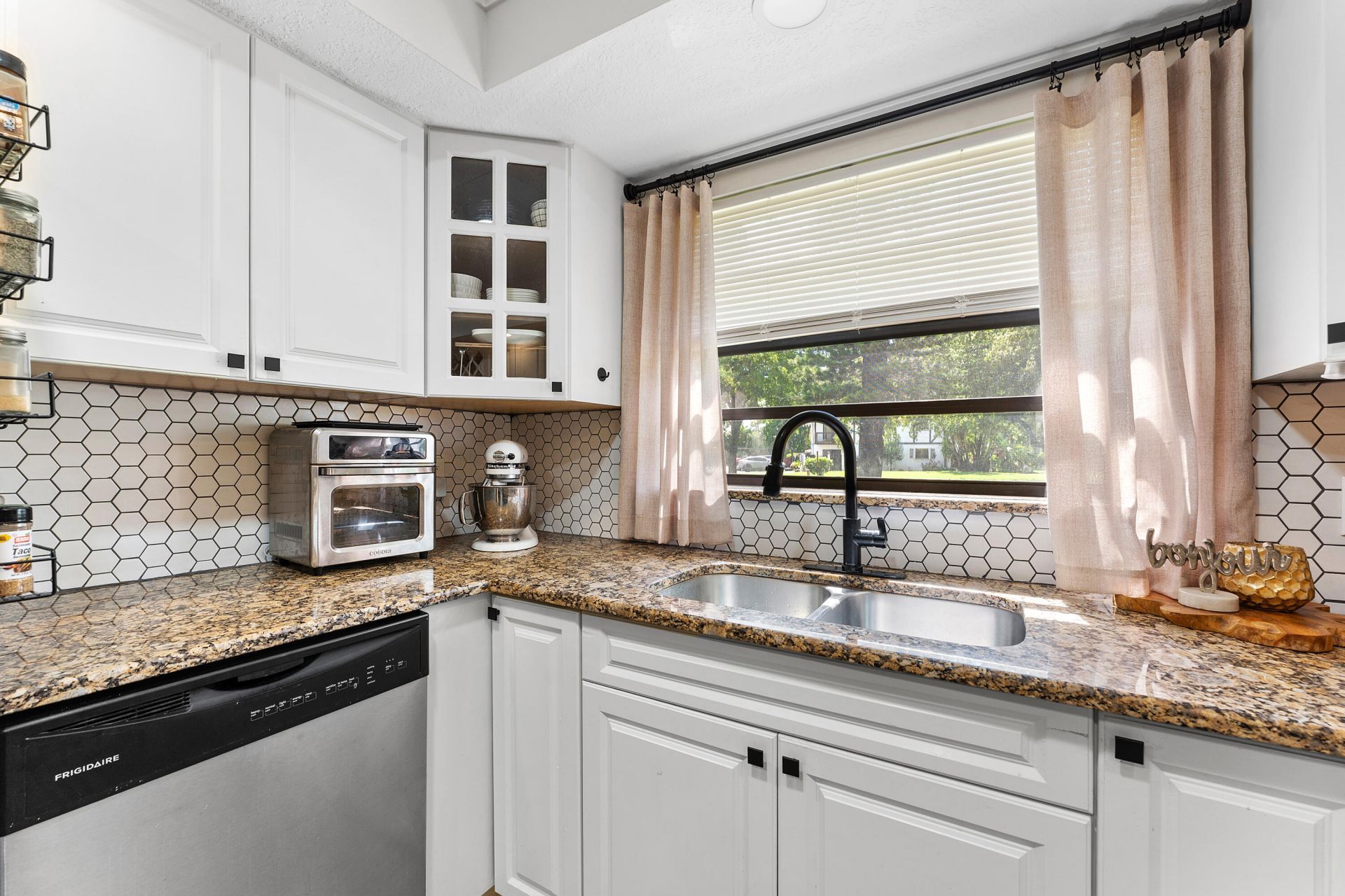 2298 Lena Lane, West Palm Beach, FL 33415 Photo