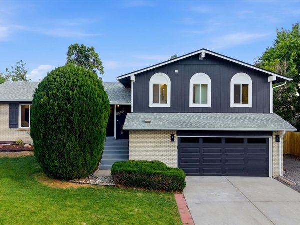 8520 W Virginia Avenue, Lakewood, CO 80226