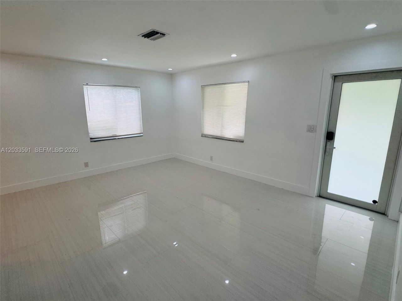 105-107 NE 30th Ct , Unit 107, Wilton Manors, FL 33334 Photo