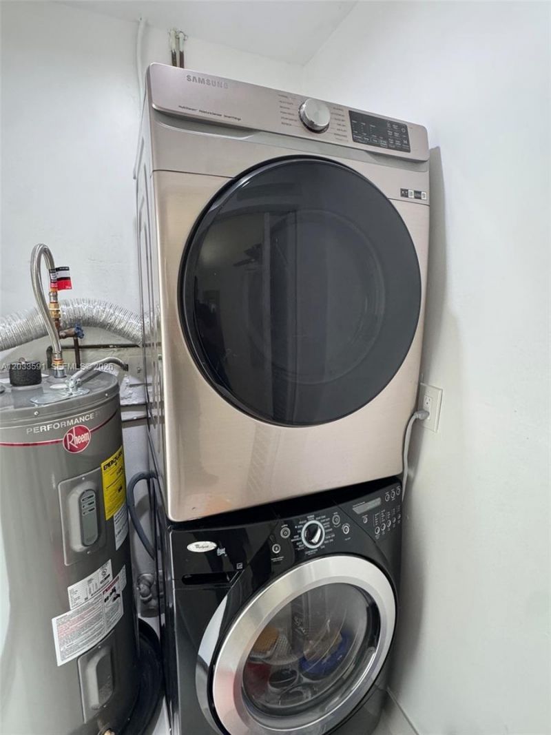 105-107 NE 30th Ct , Unit 107, Wilton Manors, FL 33334 Photo