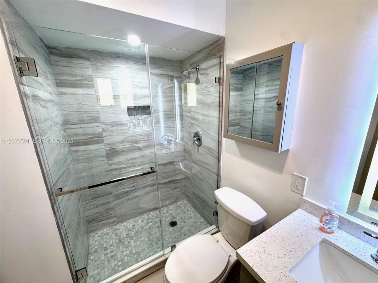 105-107 NE 30th Ct , Unit 107, Wilton Manors, FL 33334 Photo