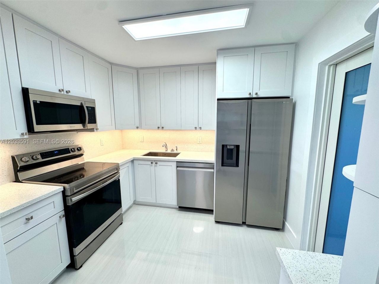 105-107 NE 30th Ct , Unit 107, Wilton Manors, FL 33334 Photo