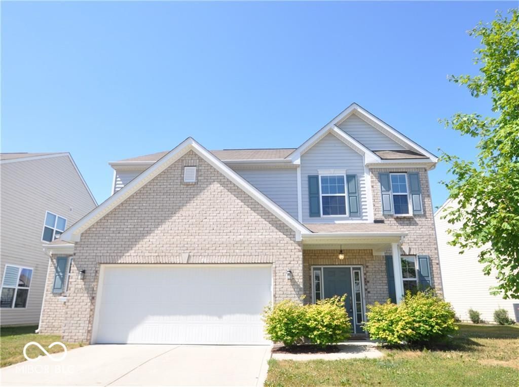 6120 Pebblebrooke Road  Whitestown, IN