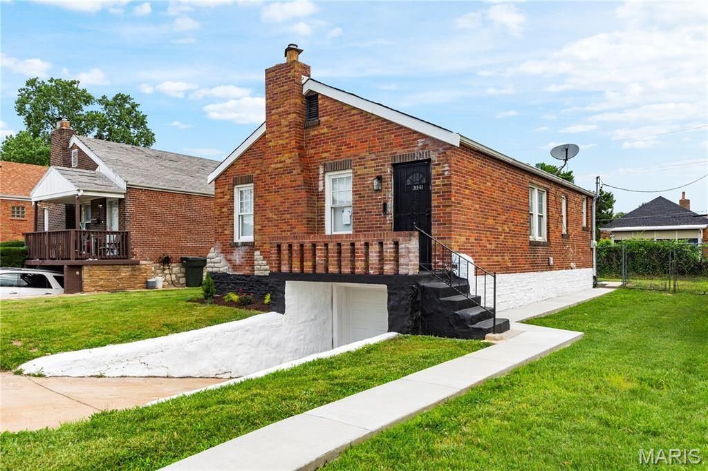 6325 Stratford Avenue , Saint Louis, MO 63120 Main Photo