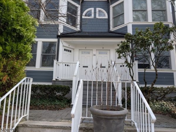 36 Phoenix Ave, Unit A, Morristown, NJ 07960