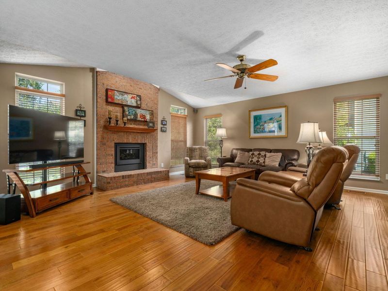 247 Donerail Avenue, Powell, OH 43065 Photo 28