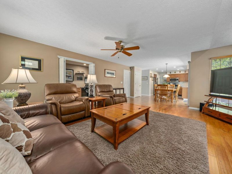 247 Donerail Avenue, Powell, OH 43065 Photo 32