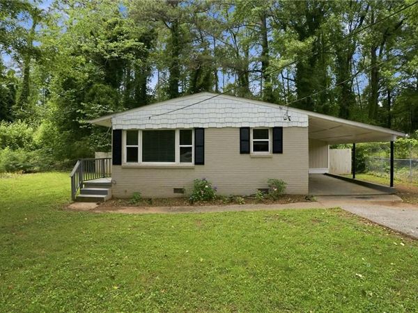 748 Amber Place NW, Atlanta, GA 30331