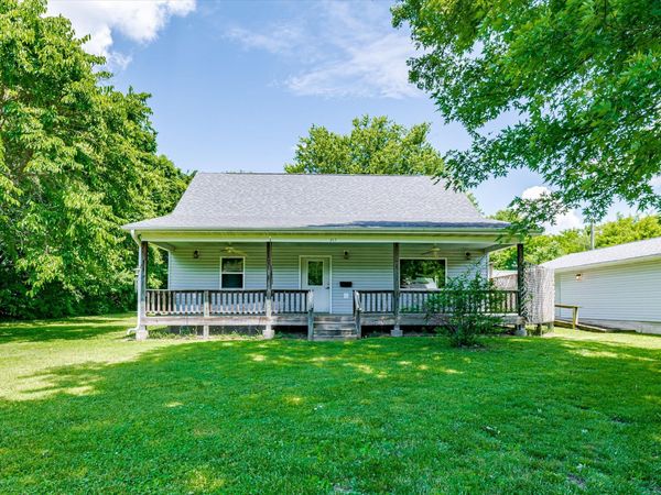 215 & 217 W 2nd Street, Fulton, MO 65251