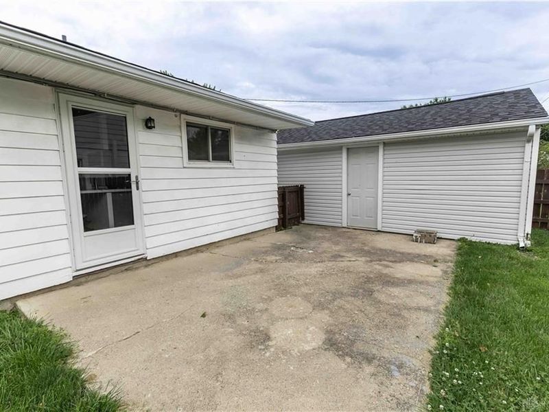 270 Inverness, Vandalia, OH 45377 Photo 13