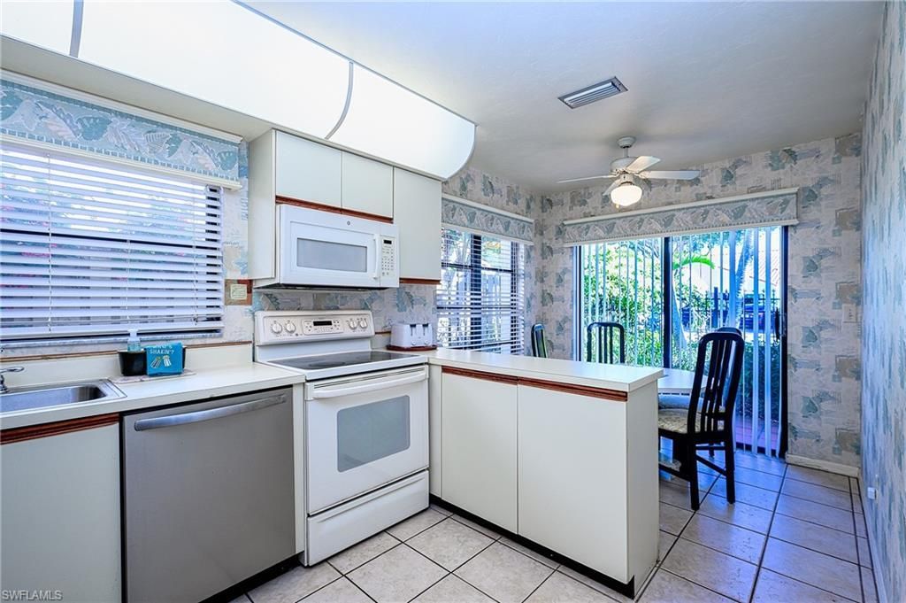 855 Reef Point Cir, Naples, FL 34108 Photo