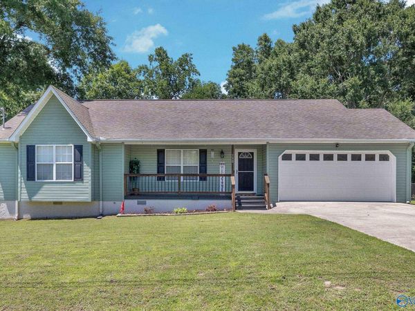 130 Childmark Drive, Albertville, AL 35950