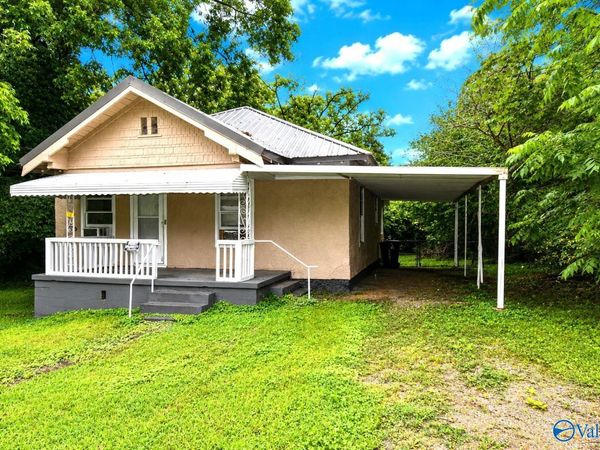 27 W Wilkinson Avenue, Gadsden, AL 35904