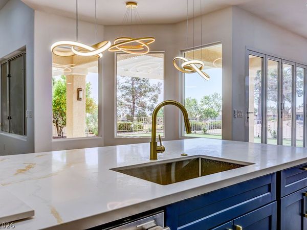 3004 Darby Falls Drive , Las Vegas, NV 89134