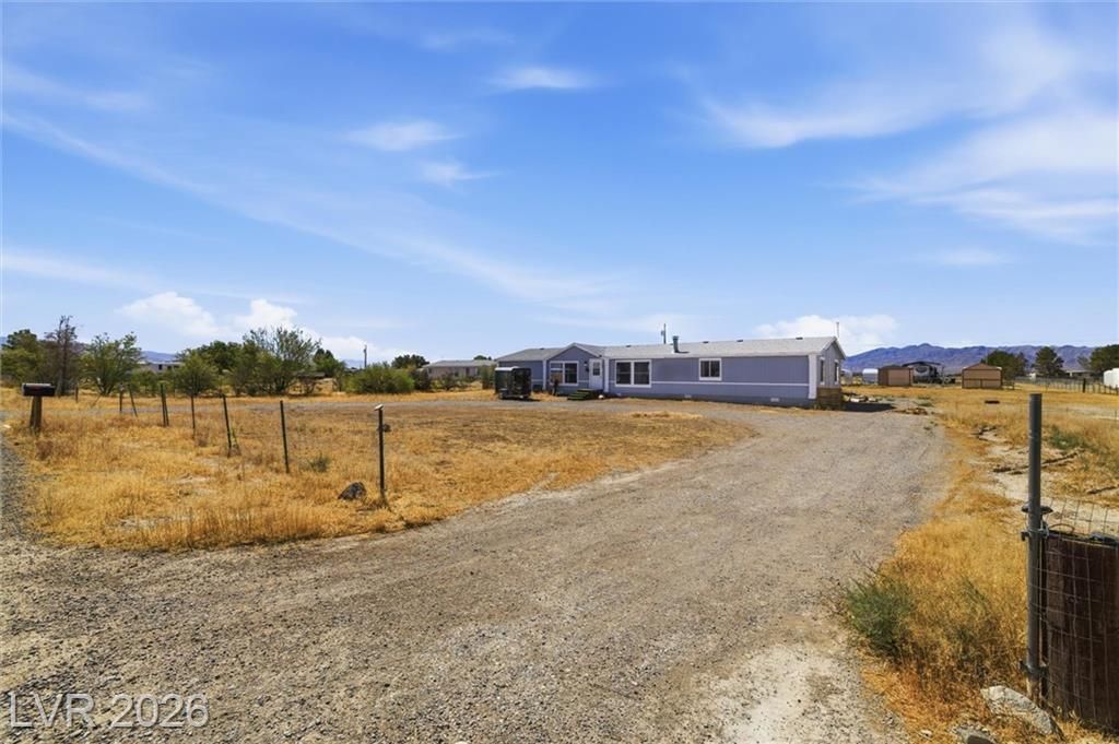 4331 W Retread Road , Pahrump, NV 89048