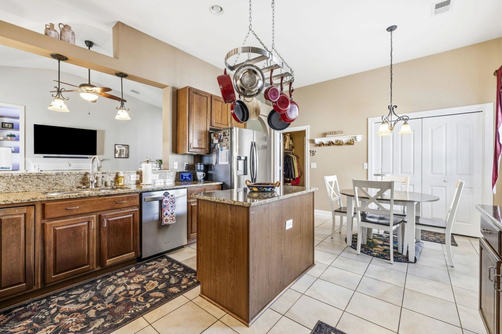 516 Benson Dr. Photo 16