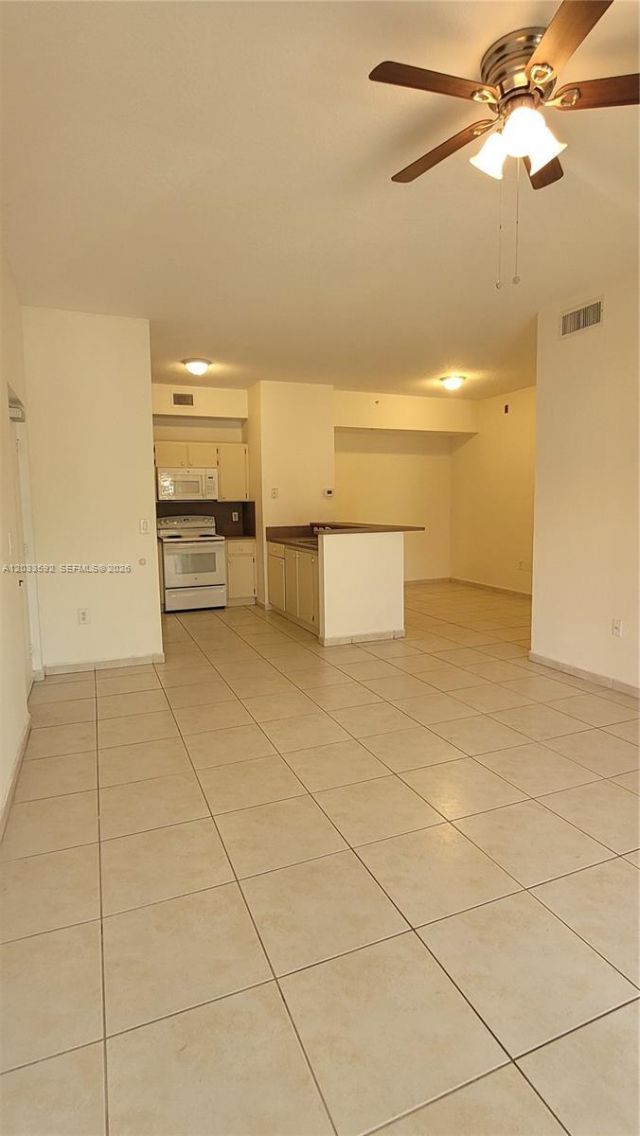 7280 NW 114th Ave , Unit 205-8, Doral, FL 33178 Photo