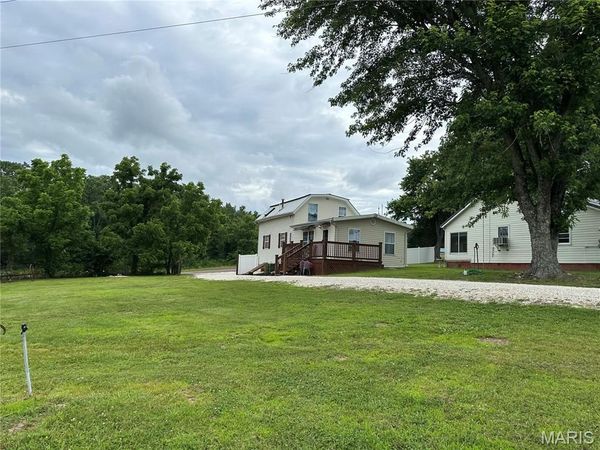 23454 Highway C, Belle, MO 65013