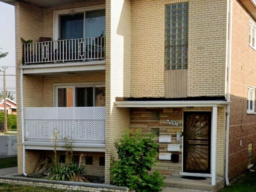 Main Photo