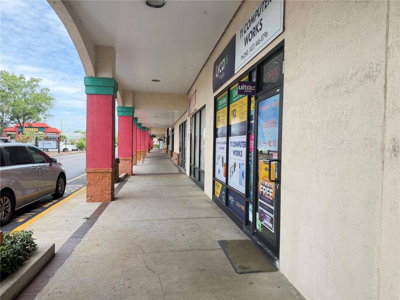 5068 W Colonial Drive , Unit 15, Orlando, FL 32808 Photo