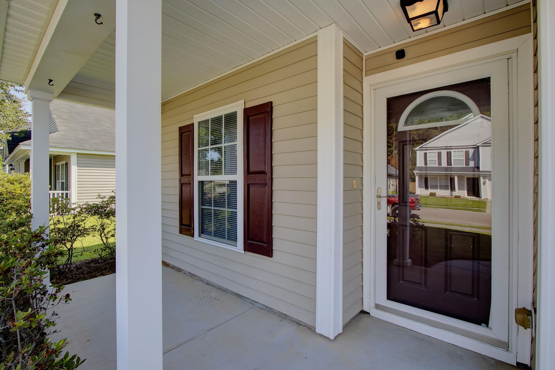 308 Briarbend Road Photo 2