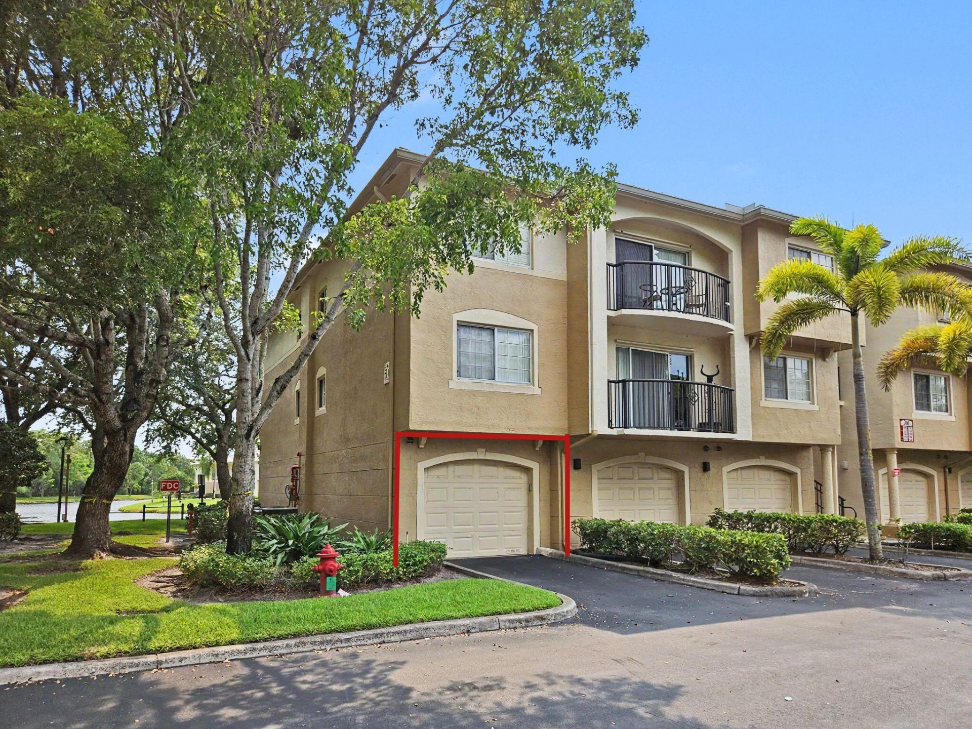 500 Crestwood Court N, Unit 504, Royal Palm Beach, FL 33411 Photo