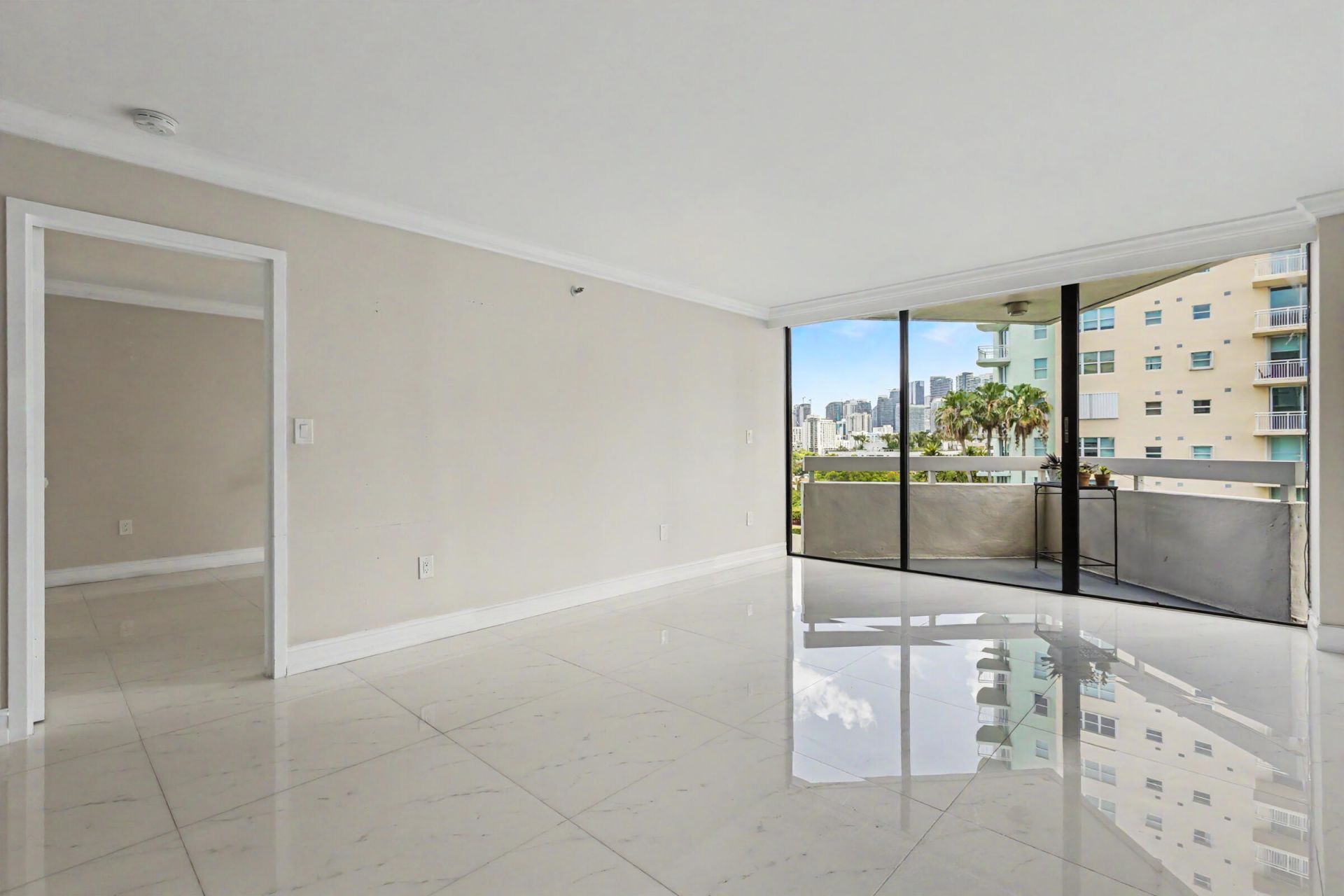 2501 Brickell Avenue, Unit 903, Miami, FL 33129 Photo